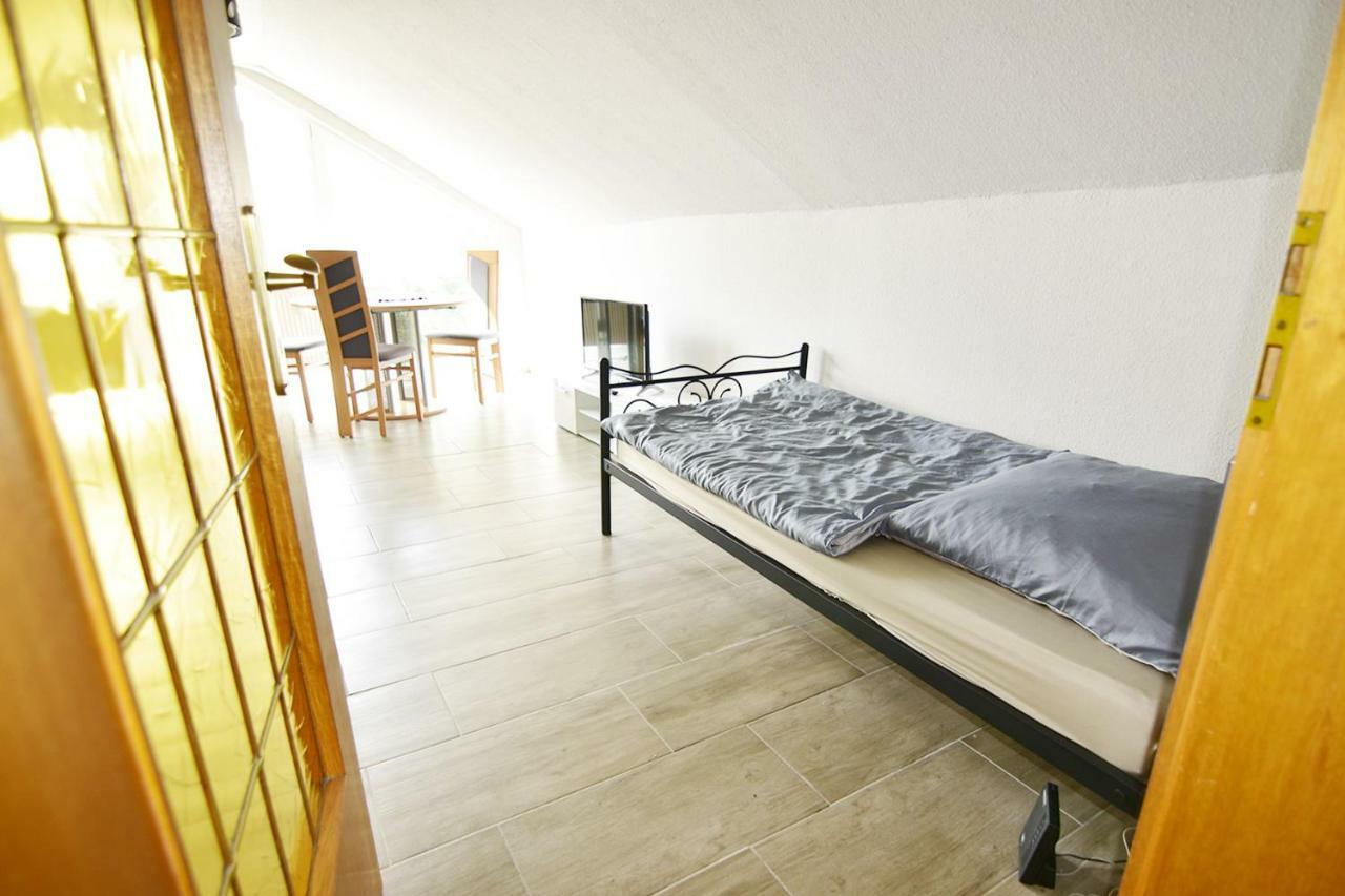 Apartment Koeln Porz Chambre photo